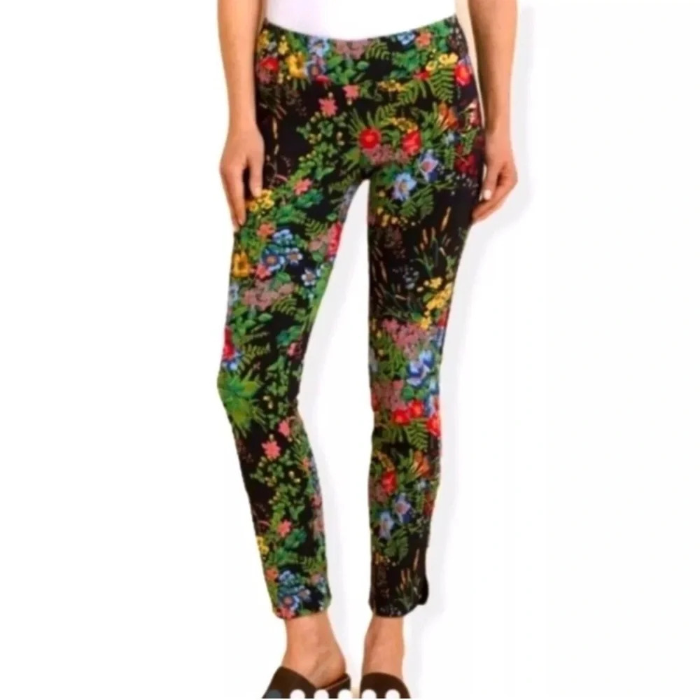 Soft Surroundings In Bloom Shaping Ankle Pants in Black Floral size SP